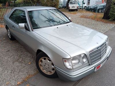 Gebraucht Mercedes 320 220 PS (161 kW) 1994 Silber Coupé
