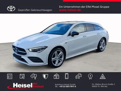 Gebraucht Mercedes CLA250e Shooting Brake AMG 218 PS (160 kW) 2021 Weiß Kombi