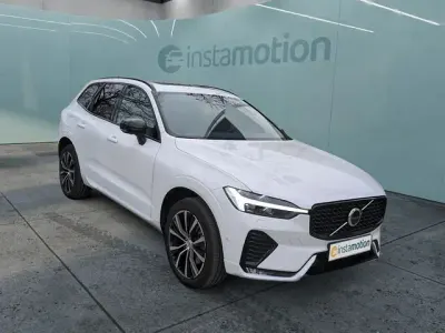 Gebraucht Volvo XC60 Plus 197 PS (144 kW) 2023 Weiß SUV