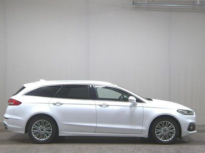 Weiss Gebraucht 2020 Ford Mondeo Titanium Limousine | 12.480 € (Superpreis)