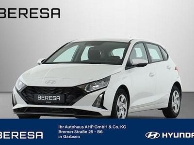 Weiß Neu 2025 Hyundai i20 Select Limousine | 16.880 € (Guter Preis)