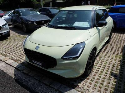 Neu Suzuki Swift Comfort+ 83 PS (61 kW) 2025 Cool yellow met Kleinwagen