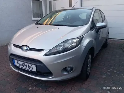 Gebraucht Ford Fiesta Trend 82 PS (60 kW) 2009 Limousine