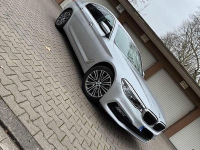 Silber Gebraucht 2018 BMW 530 Sport Line Limousine | 29.999 € (Guter Preis)