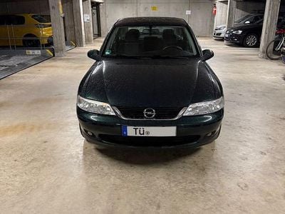 Gebraucht Opel Vectra 101 PS (74 kW) 2000 Limousine