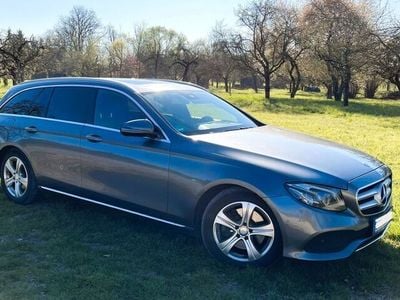 Mercedes E220