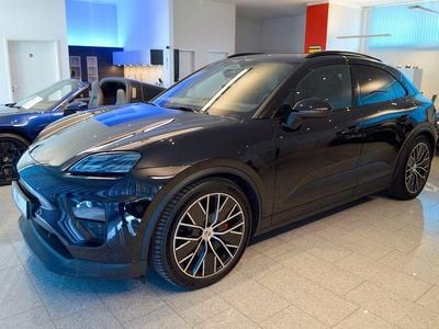 Porsche Macan 4 Electric