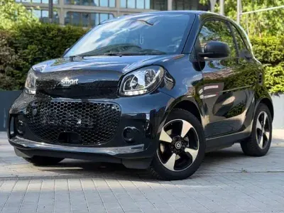 Begagnad Smart ForTwo Electric Drive 60 kW (82 HK) 2023 Svart Sportkupé
