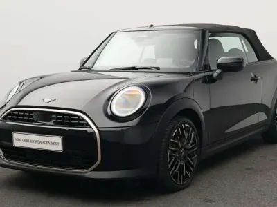Gebraucht Mini Cooper Cabriolet Favoured 163 PS (119 kW) 2025 Schwarz Cabrio