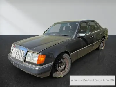Gebraucht Mercedes E260 160 PS (117 kW) 1992 Blau Limousine