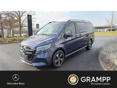 Usata Mercedes EQV300 150 kW (204 CV) 2025 Blu Monovolume