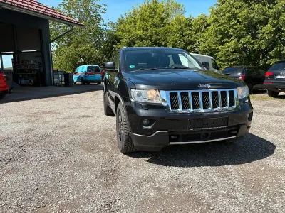 Gebraucht Jeep Grand Cherokee 241 PS (177 kW) 2011 Schwarz SUV