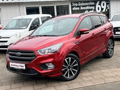 Rot Gebraucht 2018 Ford Kuga ST-Line SUV | 17.990 € (Fairer Preis)