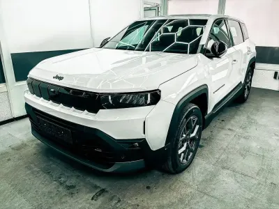 Neu Jeep Compass Altitude 145 PS (106 kW) 2026 Weiß SUV
