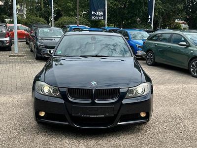 Gebraucht BMW 320 M Sport 173 PS (127 kW) 2006 Blau Limousine