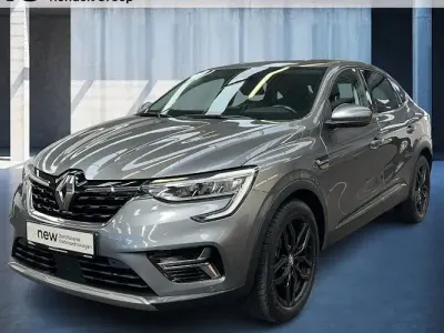 Gebraucht Renault Arkana Intens 143 PS (105 kW) 2022 Grau SUV
