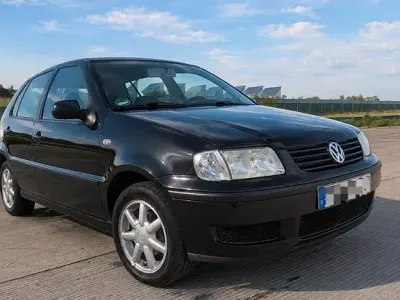 Używany VW Polo Comfortline 60 KM (44 kW) 2001 Czarny Kombi