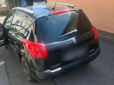 Gebraucht Peugeot 207 Sport 120 PS (88 kW) 2010 Schwarz Kombi
