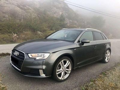 Gebraucht Audi A3 150 PS (110 kW) 2019 Grau Limousine