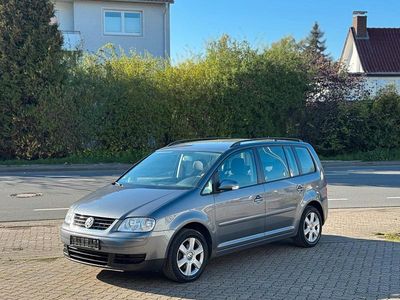 Gebraucht VW Touran Highline 140 PS (102 kW) 2006 Grau Van / Kleinbus