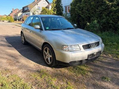 Usata Audi A3 Ambiente 101 CV (74 kW) 2000 Argento Utilitaria