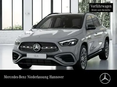 Gebraucht Mercedes GLA200 AMG 163 PS (119 kW) 2026 Manufaktur alpingrau SUV