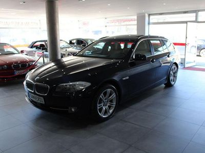 Gebraucht BMW 520 Sport Line 184 PS (135 kW) 2011 Imperialblau Kombi