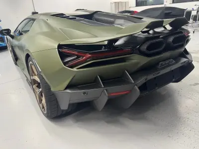 Second-hand Lamborghini Revuelto 2025 Verde Coupe