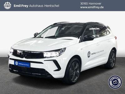 Second-hand Opel Grandland X GSe 200 CP (147 kW) 2023 Alb SUV