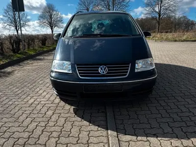 Gebraucht VW Sharan 140 PS (102 kW) 2009 Blau Van / Kleinbus