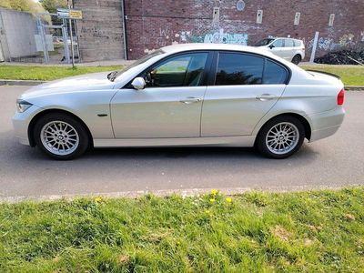 Usata BMW 320 150 CV (110 kW) 2005 Argento Berlina