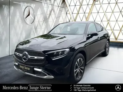 Gebraucht Mercedes GLC200 Avantgarde 204 PS (150 kW) 2024 Obsidianschwarz metallic SUV