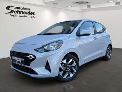 Grau Neu 2025 Hyundai i10 Comfort Kleinwagen | 17.890 € (Etwas zu teuer)