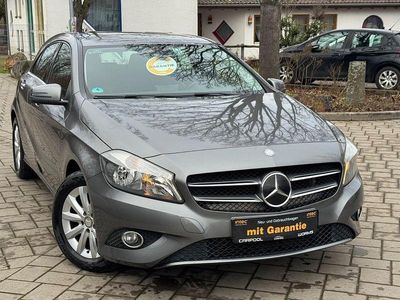 Gebraucht Mercedes A180 Style 109 PS (80 kW) 2013 Grau Limousine