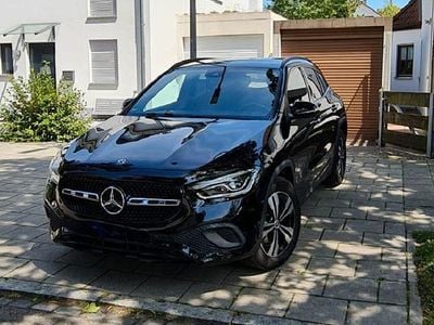 Mercedes GLA200