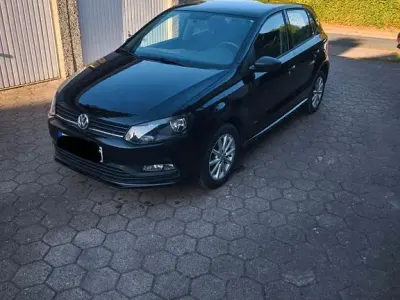 Gebraucht VW Polo Trendline 60 PS (44 kW) 2014 Schwarz Limousine