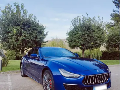 Occasion Maserati Ghibli GranLusso 275 ch (202 kW) 2019 Bleue Berline