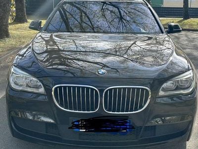 Second-hand BMW 730 M Sport 258 CP (189 kW) 2015 Negru Berlinǎ