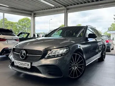Gebraucht Mercedes C300 AMG line 245 PS (180 kW) 2019 Grau Kombi
