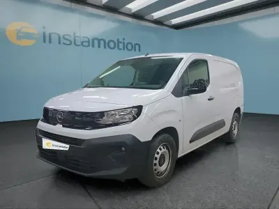 Gebraucht Opel Combo 131 PS (96 kW) 2025 Weiß Van / Kleinbus
