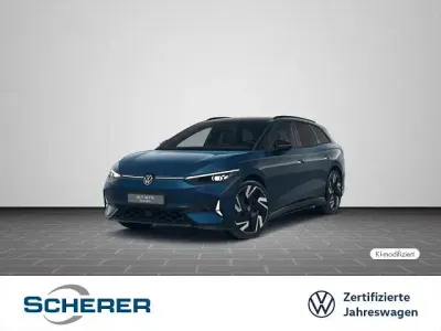 Gebraucht VW ID.7 GTX 250 kW (340 PS) 2025 Aquamarinblau metallic Kombi