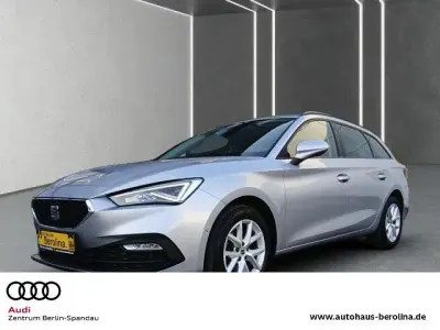 Używany Seat Leon ST Style 150 KM (110 kW) 2022 Srebrny Kombi