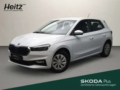 Gebraucht Skoda Fabia Essence 80 PS (58 kW) 2026 Moonweiss metallic Kleinwagen