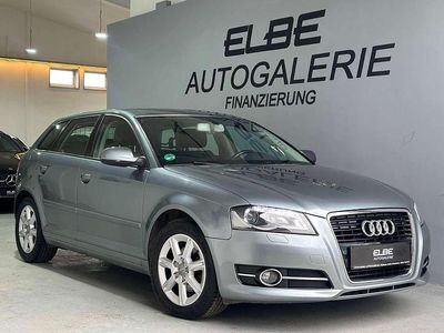 Gebraucht Audi A3 Ambiente 160 PS (117 kW) 2010 Kondorgrau metallic Kleinwagen