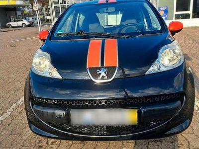 Gebraucht Peugeot 107 68 PS (50 kW) 2006 Schwarz Kleinwagen