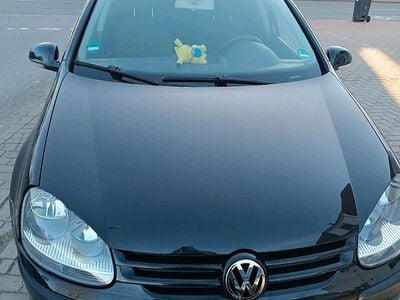Gebraucht VW Golf IV 75 PS (55 kW) 2004 Schwarz Kleinwagen