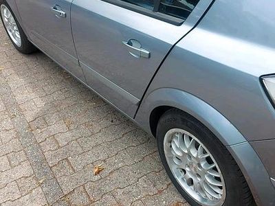 Gebraucht Opel Astra 90 PS (66 kW) 2005 Andere farben Kleinwagen