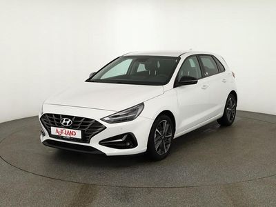 Weiß Gebraucht 2022 Hyundai i30 Edition 30 | 17.990 € (Fairer Preis)