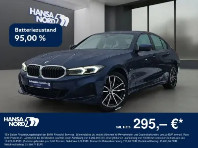 Używany BMW 330e Sport Line 292 KM (214 kW) 2022 Niebieski Sedan/Limuzyna