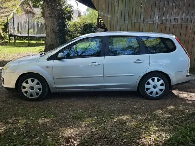 Brugt Ford Focus 110 HK (80 kW) 2007 Sølv Stationcar